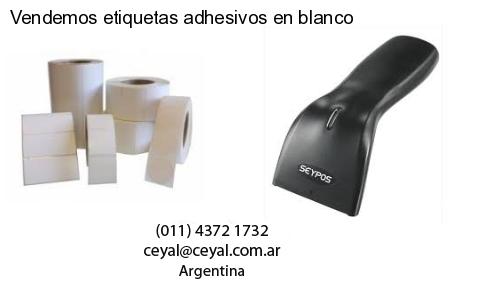 Vendemos etiquetas adhesivos en blanco