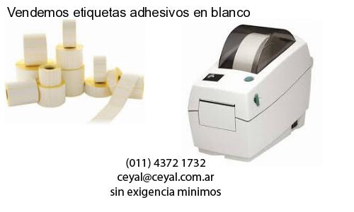 Vendemos etiquetas adhesivos en blanco