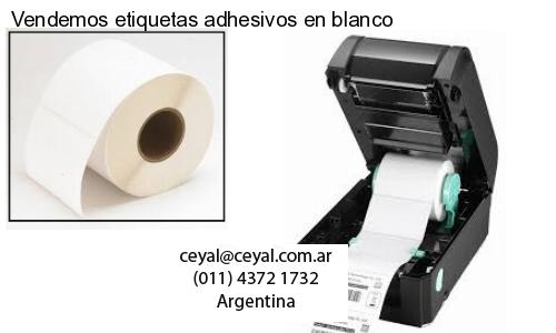 Vendemos etiquetas adhesivos en blanco