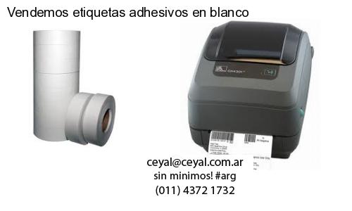 Vendemos etiquetas adhesivos en blanco